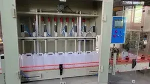 Machine de remplissage par gravité