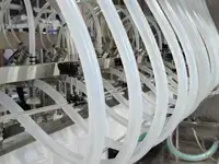 Remplisseuse automatique par gravité