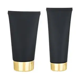 Remplissage de tubes en plastique 