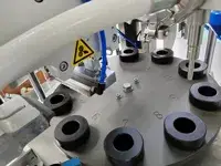 Machine de scellage de tubes par ultrasons 